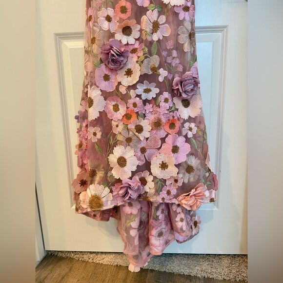NWOT Bronx and Banco Jasmine Gown in Pastel Pink Multi Floral Strapless Gown - Picture 8 of 16